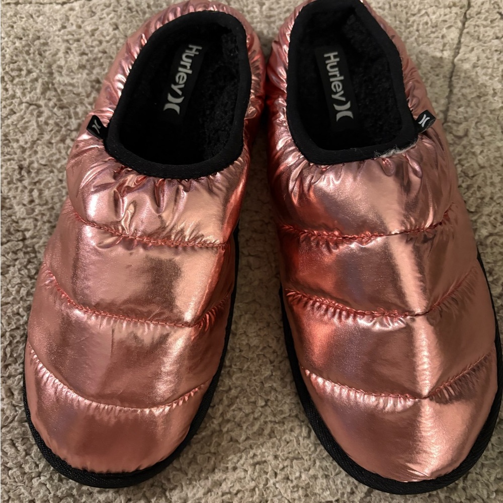 Hurley Shimmering Pink Slip-Ons